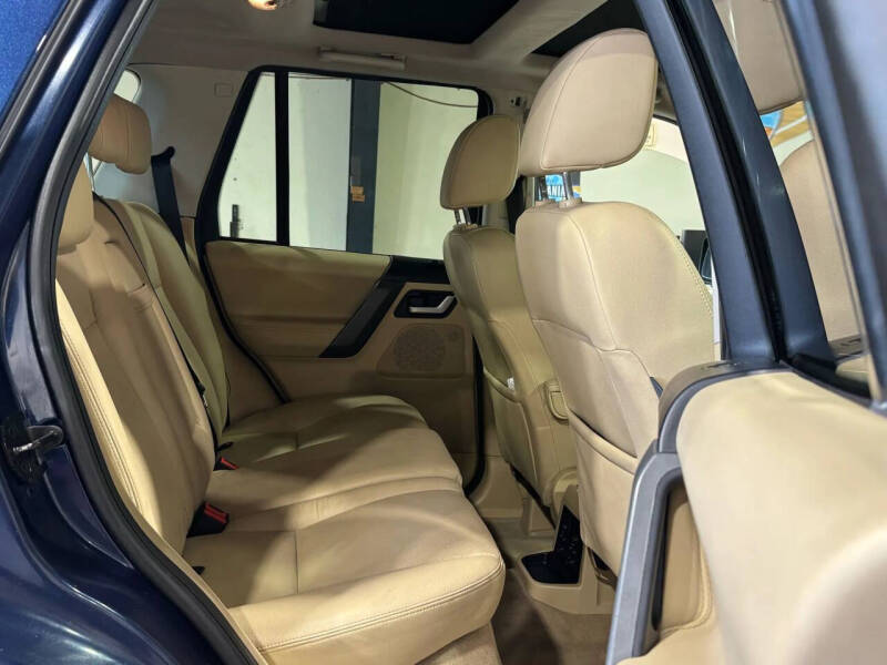 2008 Land Rover LR2 HSE