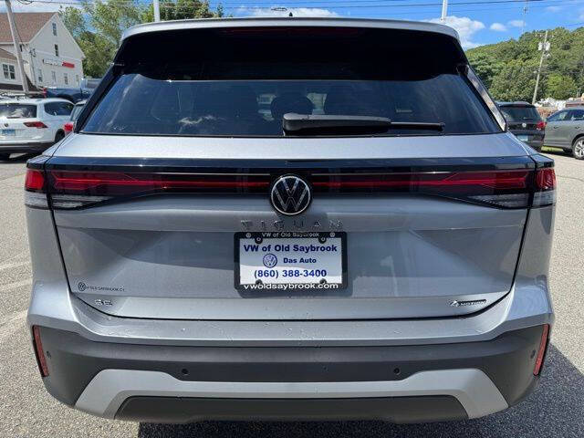 2025 Volkswagen Tiguan SE 4Motion