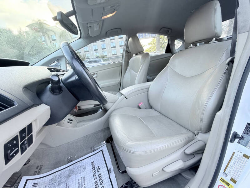 2010 Toyota Prius V