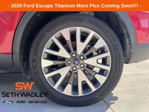 2020 Ford Escape Hybrid Titanium