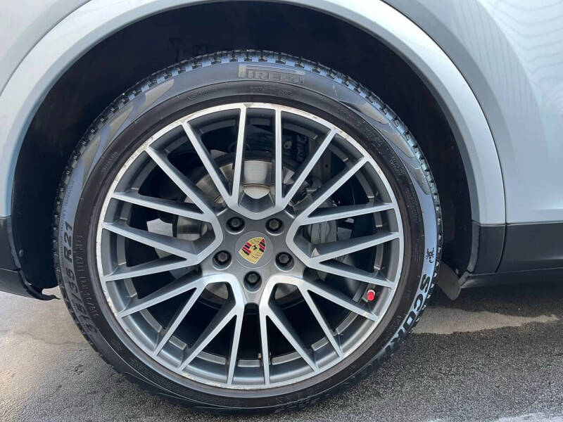 2019 Porsche Cayenne S