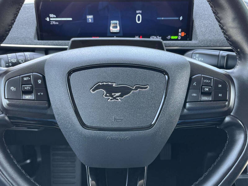2025 Ford Mustang Mach-E Premium
