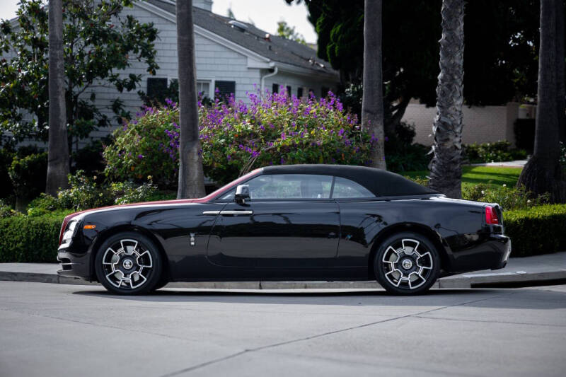 2019 Rolls-Royce Black Badge Dawn