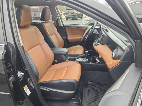 2017 Toyota RAV4 Hybrid Limited