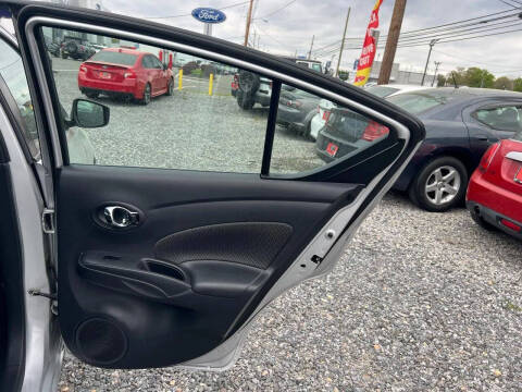 2018 Nissan Versa