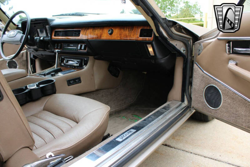 1988 Jaguar XJ-Series