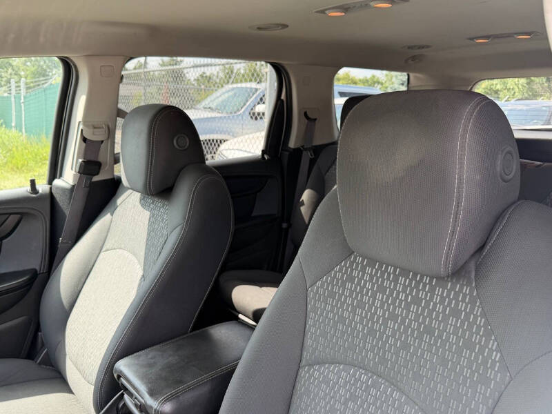 2014 GMC Acadia SLE-1