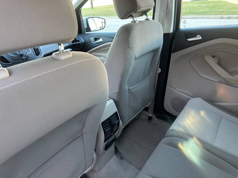 2014 Ford C-MAX Hybrid SE