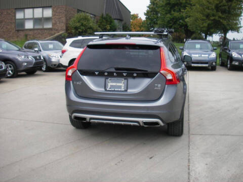 2018 Volvo V60 Cross Country T5 Premier