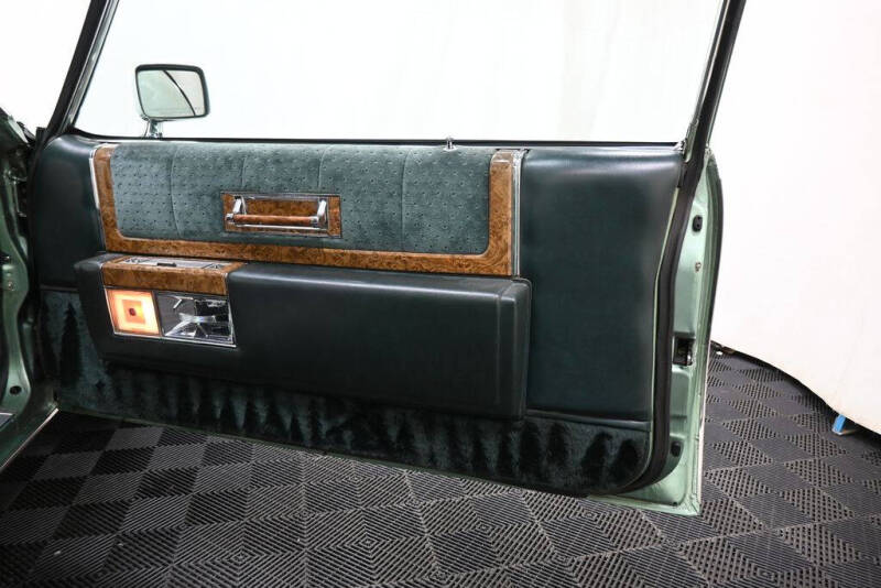 1976 Cadillac DeVille