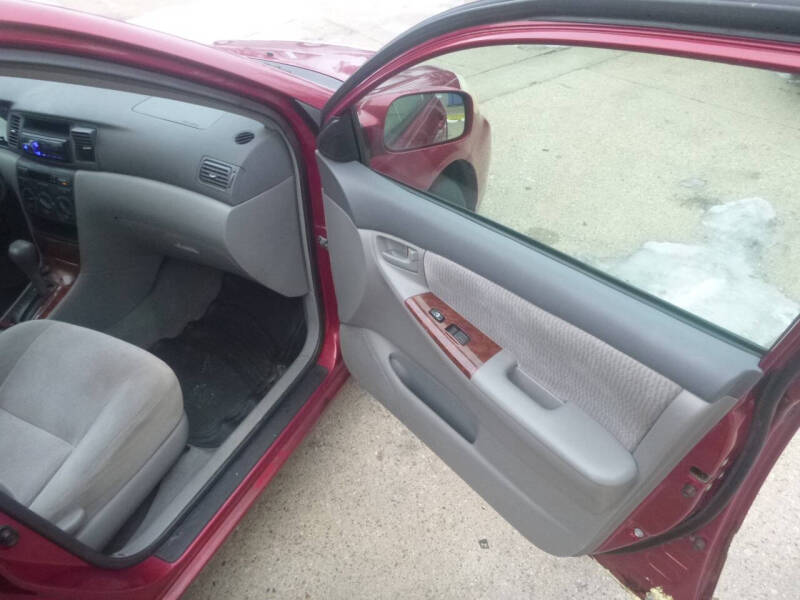 2006 Toyota Corolla LE