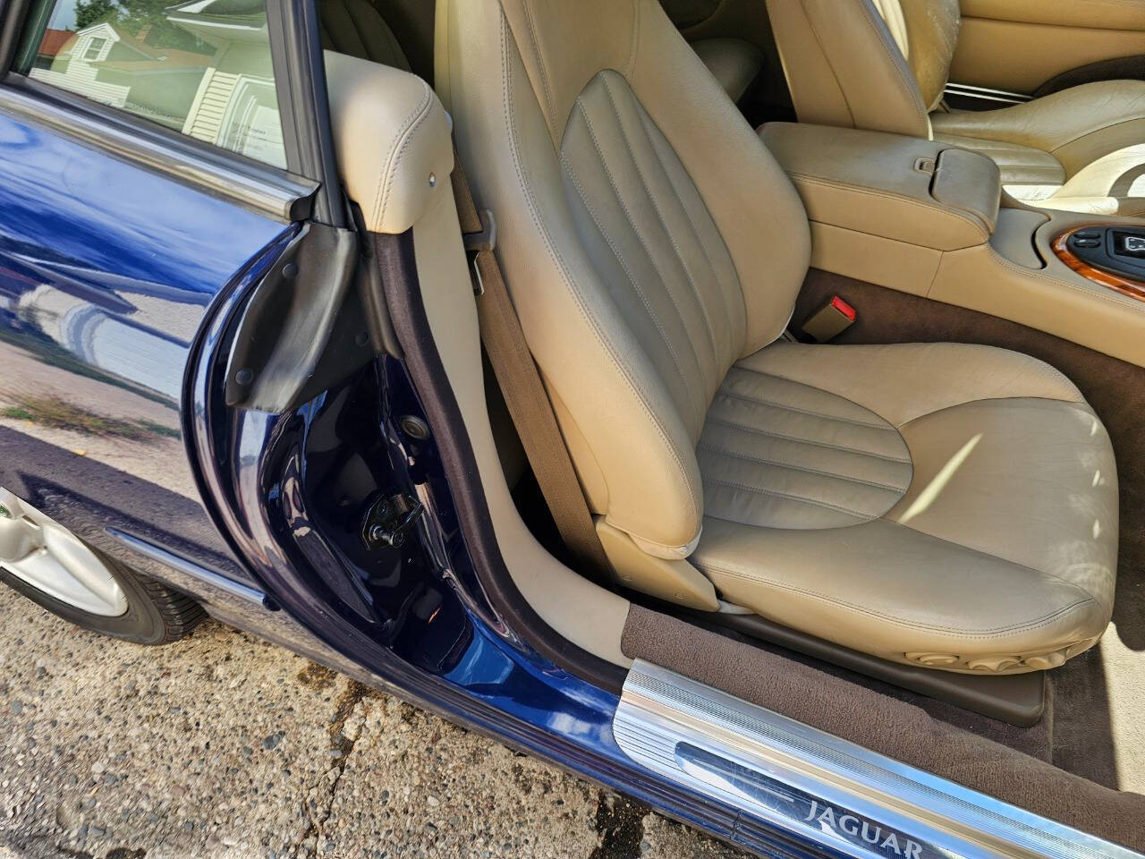 1998 Jaguar XK-Series 113