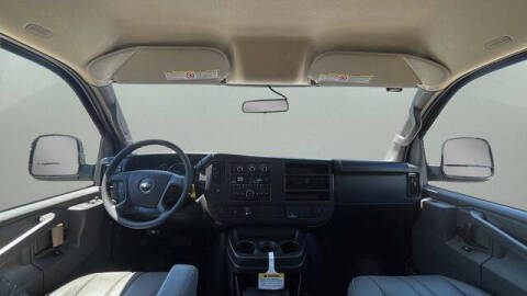 2026 Chevrolet Express 2500