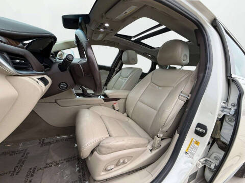 2013 Cadillac XTS Luxury Collection