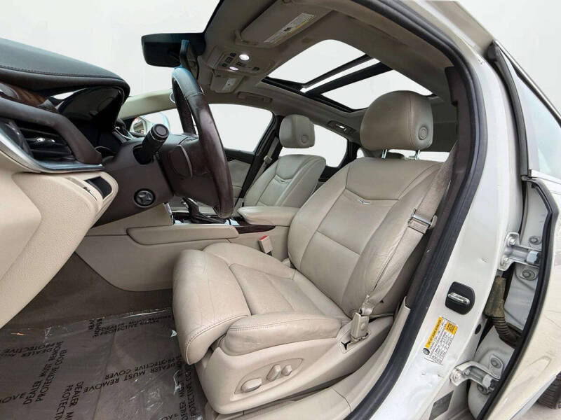 2013 Cadillac XTS Luxury Collection