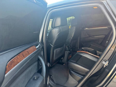 2011 BMW X6 xDrive50i