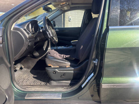 2011 Jeep Grand Cherokee Laredo X