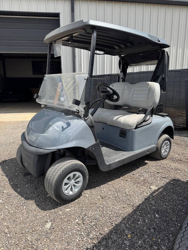 2023 E-Z-GO RXV ELiTE