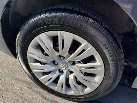 2017 Toyota Corolla LE