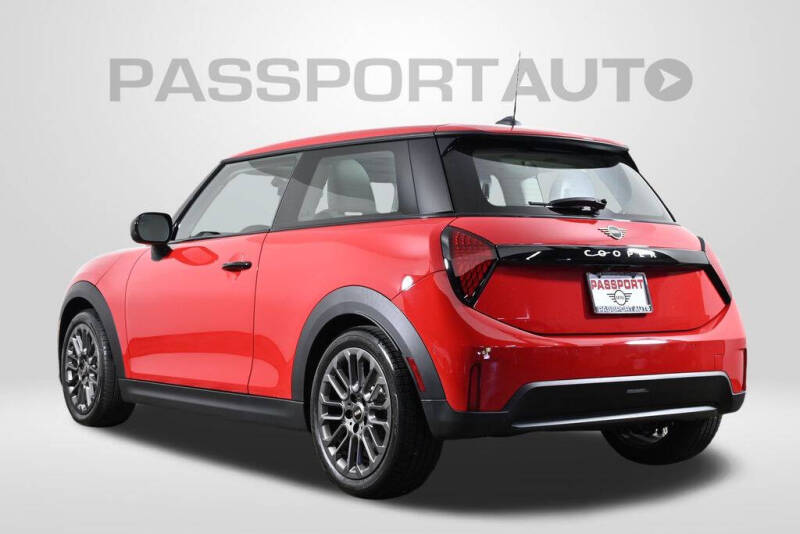 2025 MINI Hardtop 2 Door