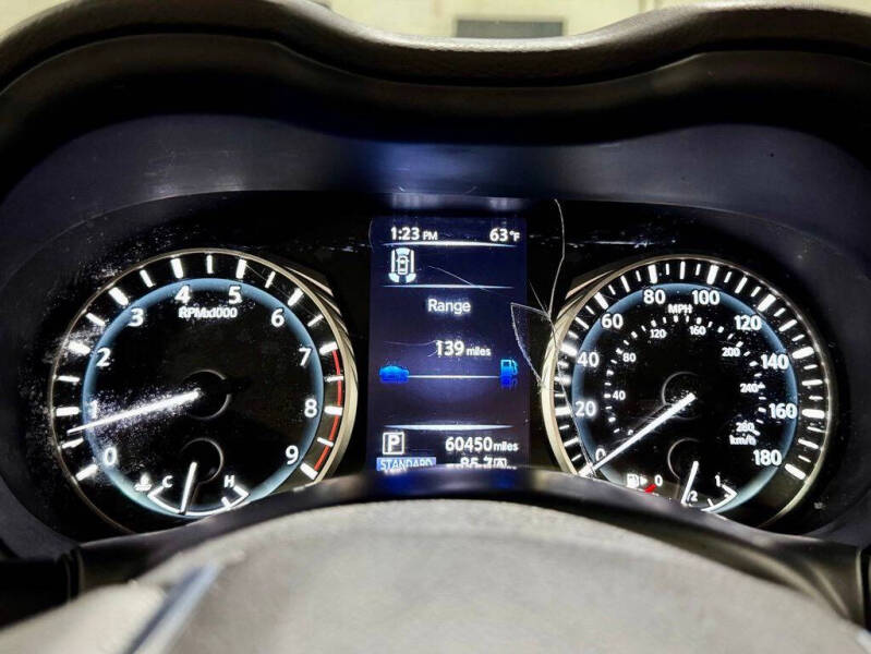 2022 Infiniti Q50 Luxe