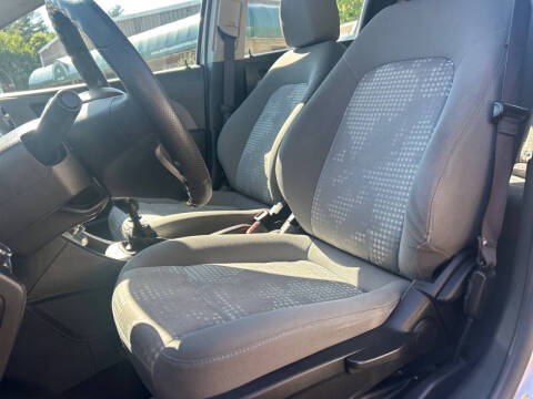 2015 Chevrolet Sonic LS Manual