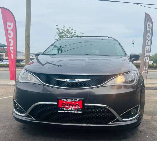 2018 Chrysler Pacifica Touring L