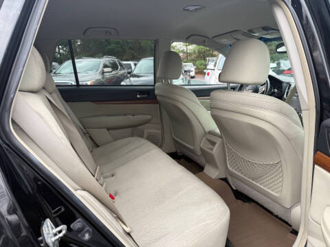 2011 Subaru Outback 2.5i Premium