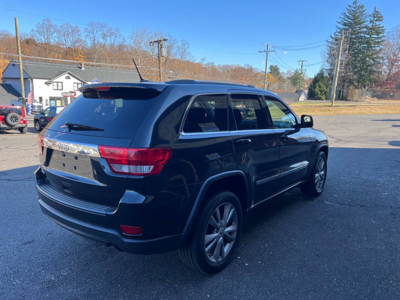 2013 Jeep Grand Cherokee for sale at Drive X in Oakville, CT