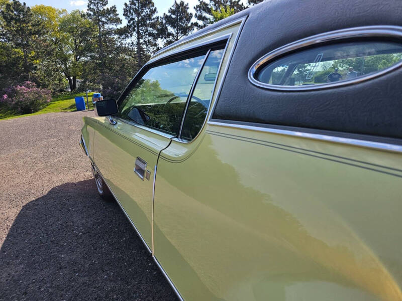 1975 Lincoln Continental