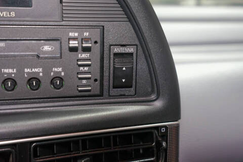 1993 Ford Thunderbird SC