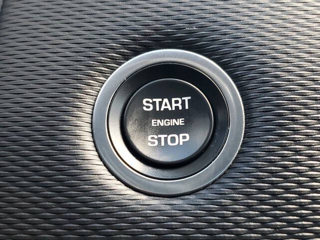 2023 Land Rover Discovery Sport P250 SE R-Dynamic