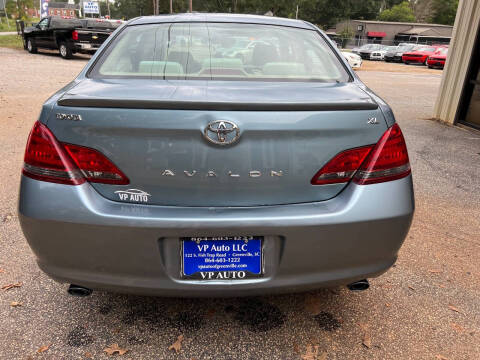 2008 Toyota Avalon XLS