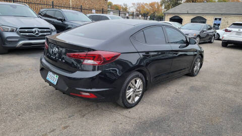2019 Hyundai Elantra SE
