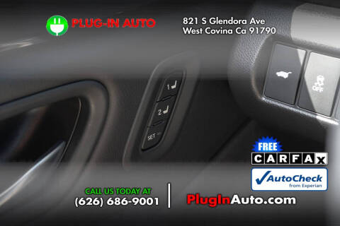 2023 Honda Pilot EX-L w/Rear Captain's Chairs