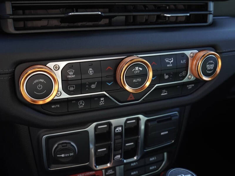 2024 Jeep Gladiator Mojave