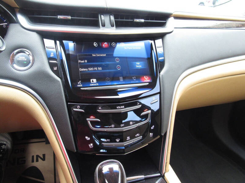 2013 Cadillac XTS Luxury Collection