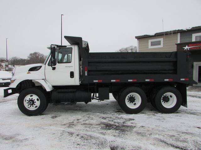 2009 International WorkStar 7400