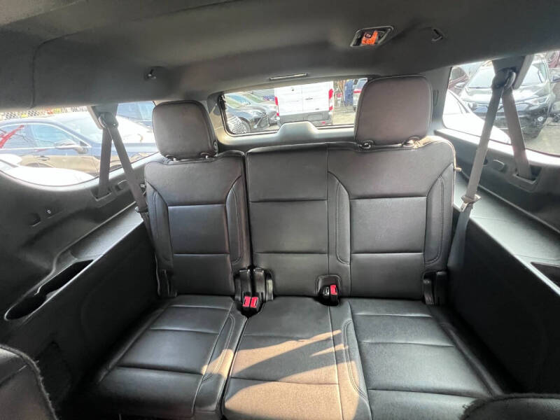 2022 Chevrolet Suburban Z71