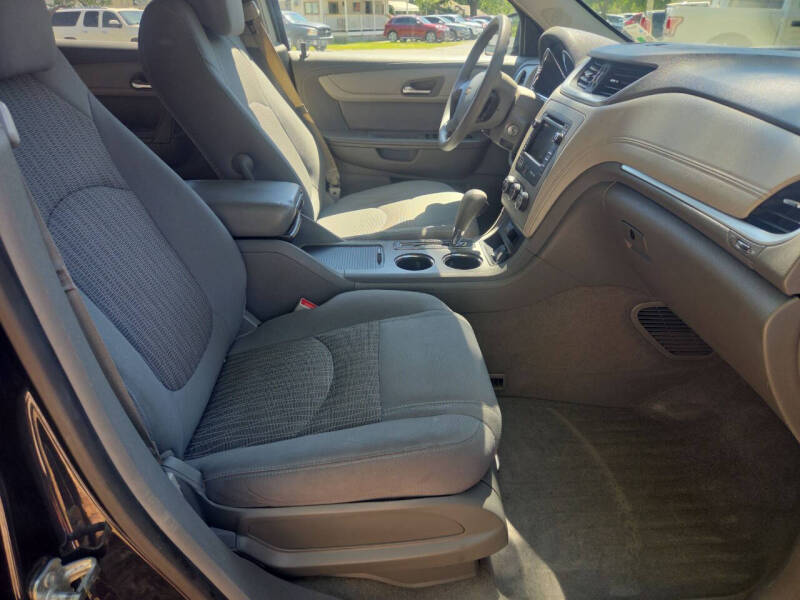 2017 Chevrolet Traverse LS