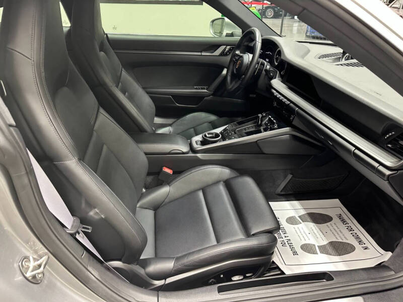 2020 Porsche 911 Carrera S