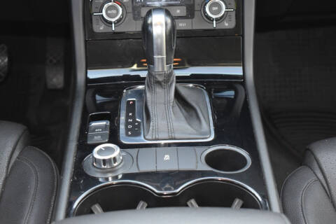 2011 Volkswagen Touareg VR6 Sport