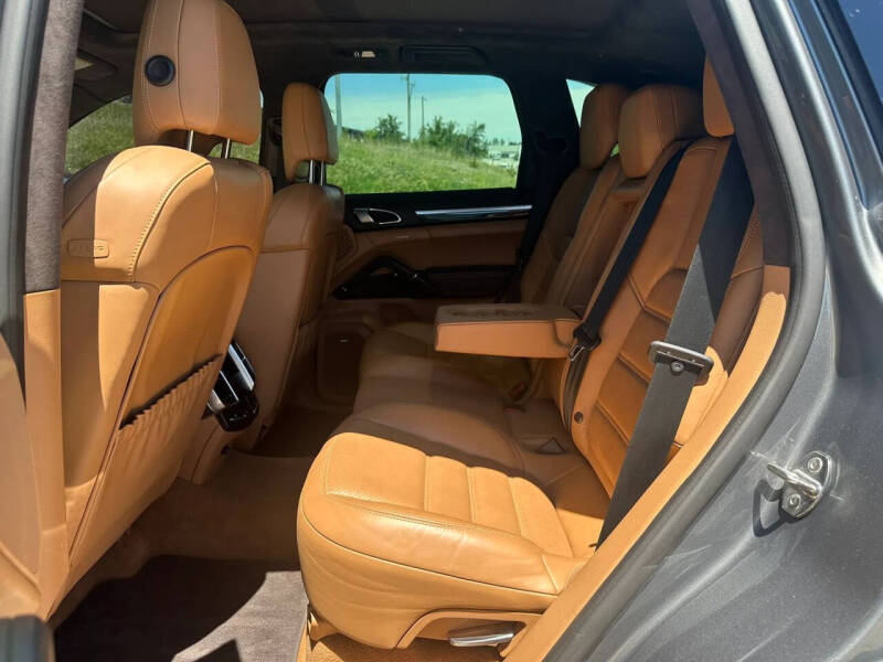 2017 Porsche Cayenne