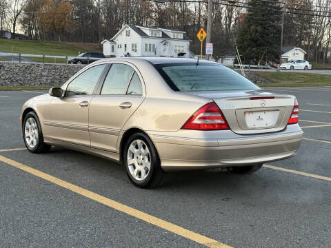 2005 Mercedes-Benz C-Class C 320