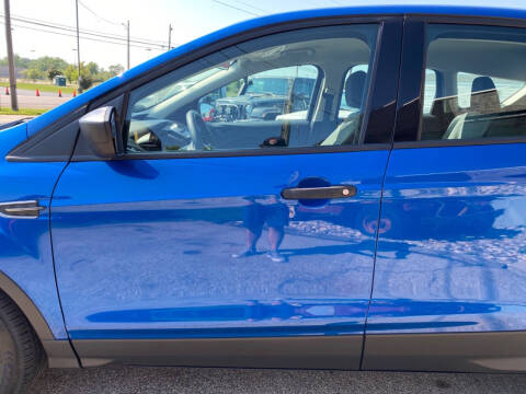 2017 Ford Escape S