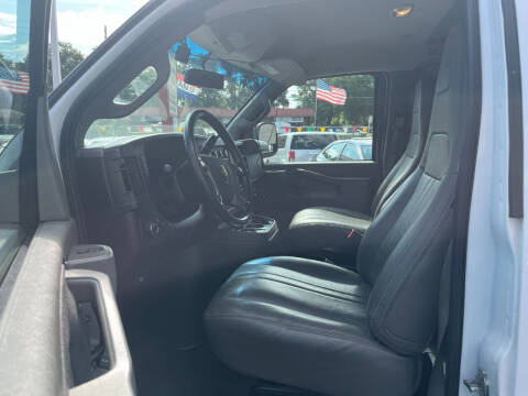 2018 Chevrolet Express 2500