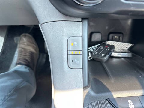 2017 GMC Acadia SLT-1