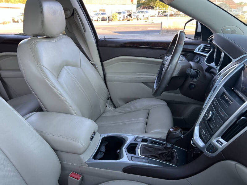 2010 Cadillac SRX Performance Collection