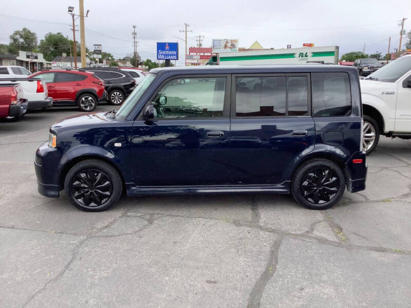 2004 Scion xB