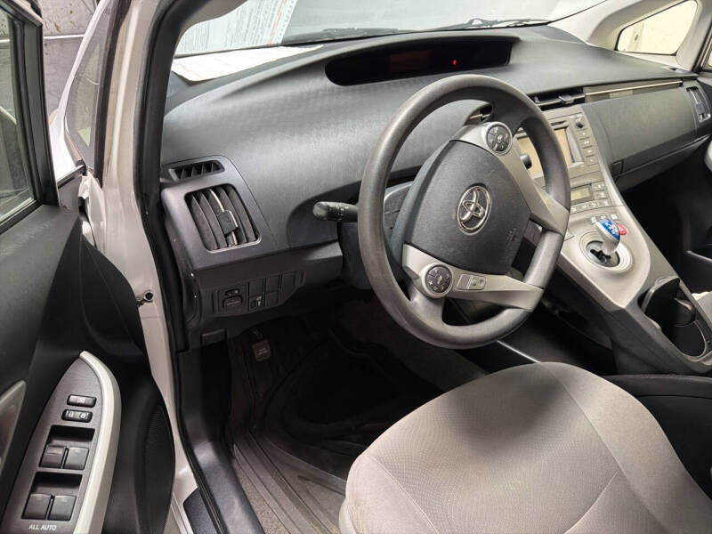 2012 Toyota Prius Three